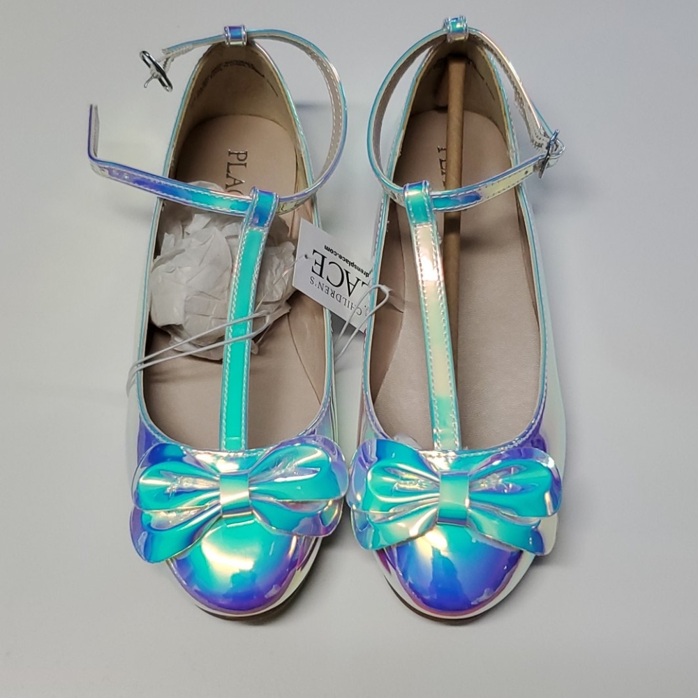 Brand new with tag big girls shoes (size 3)